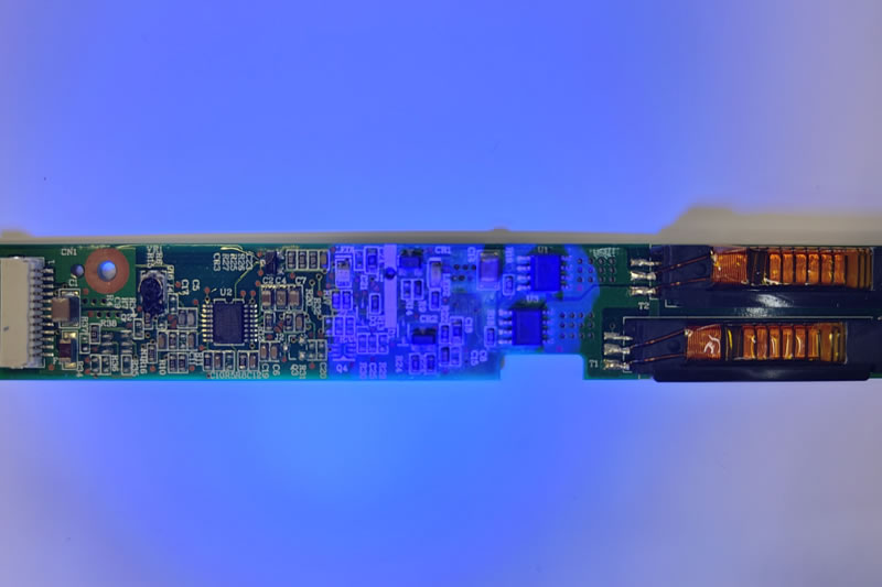 外看板の内部基板の錆防止 フッ素コーティング加工後